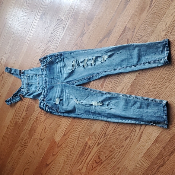 Dollhouse Jean Distressed Bib Overalls - Picture 3 of 16